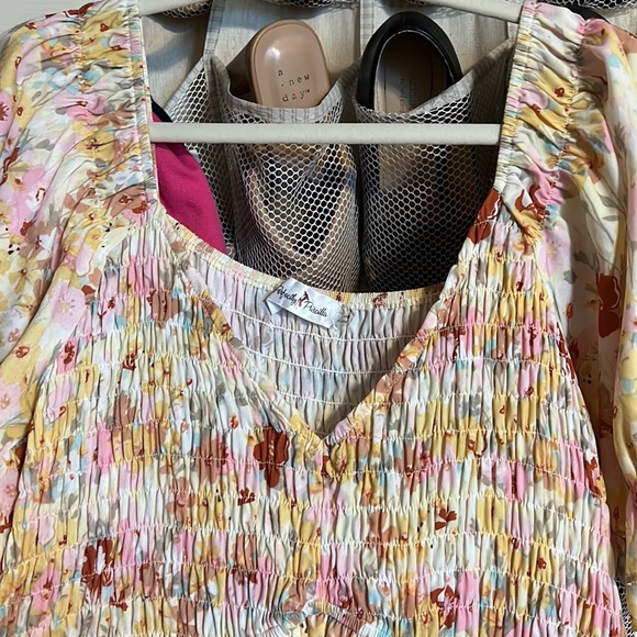 Above knee - Picture 2 of 2